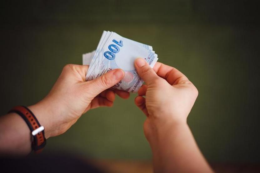 Milyonlarca emekliyi ilgilendiriyor: Yargıtaydan flaş maaş kararı