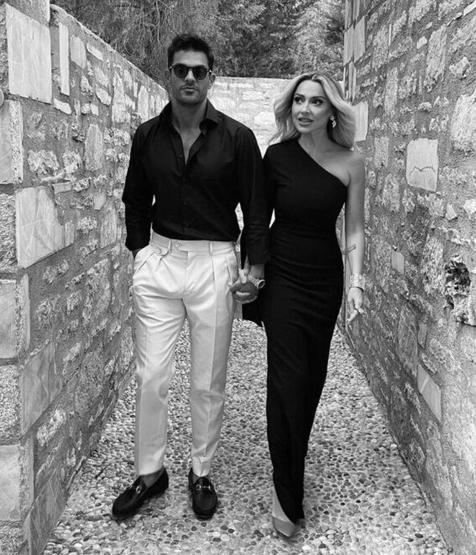 Hadise gündemden düşmüyor Şimdi de babası dava açtı