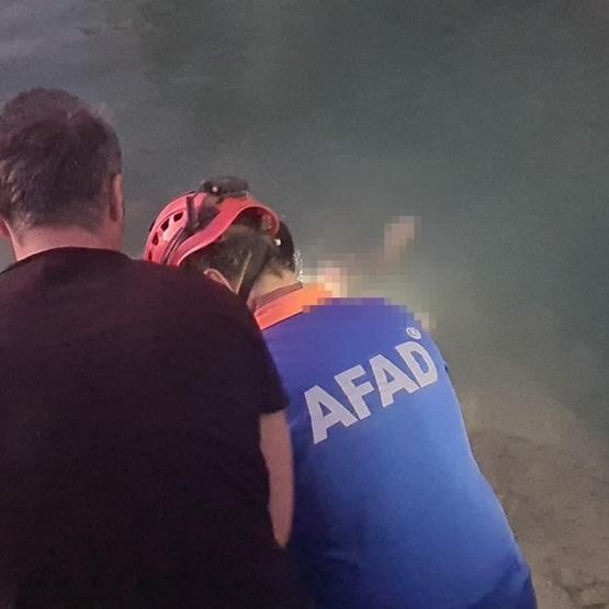 Yaylada su dolu çukurda yıkanmak isteyen Afgan çoban boğuldu
