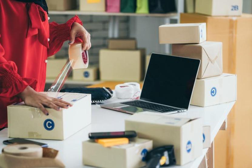 Maaşlar 7 bin TLden başlıyor: E-ticaret sektörüne 1 milyon kişi aranıyor