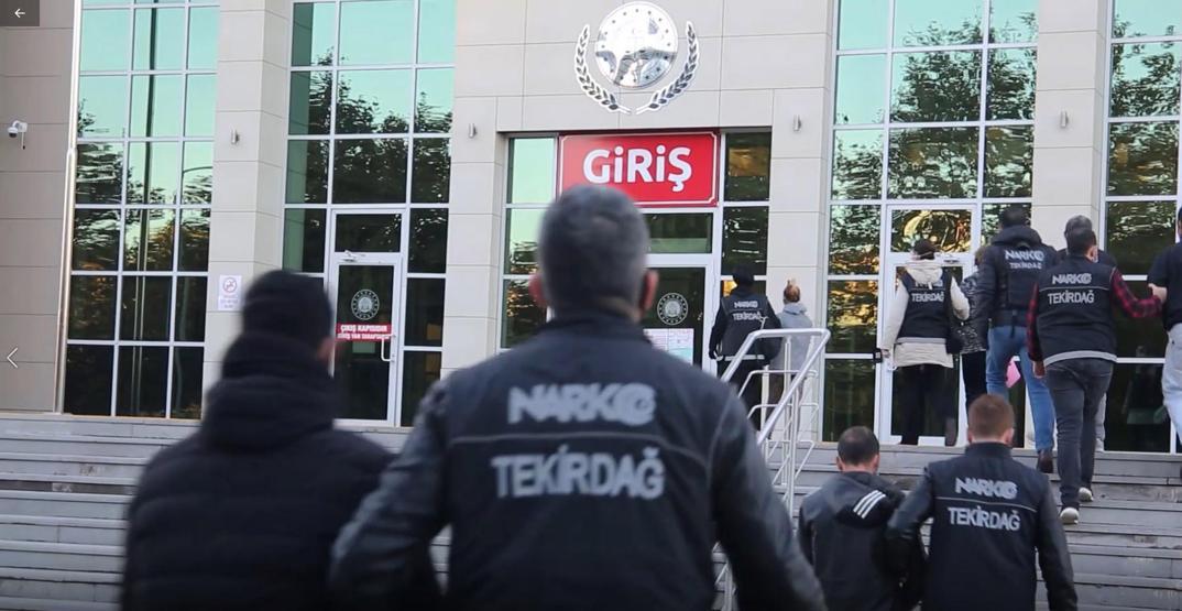 Torbacı operasyonlarında 18 tutuklama