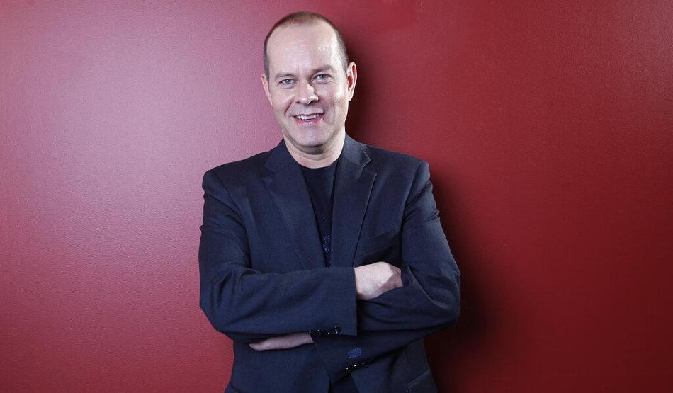 Friends dizisinin Guntherı James Michael Tyler hayatını kaybetti