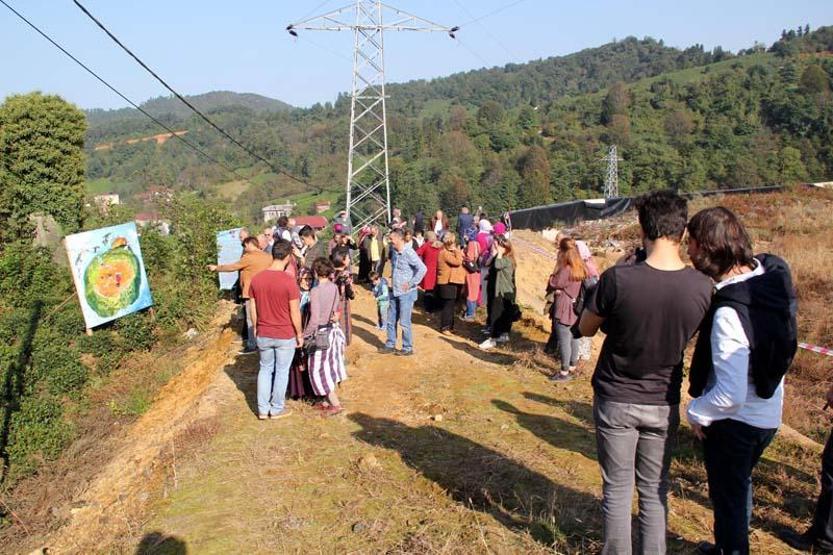 Çevreci ressamın basın açıklaması öncesi yanan evine ‘kundaklama’ şüphesi