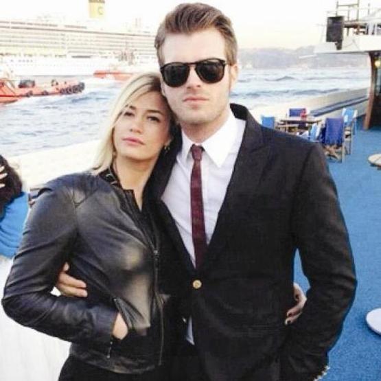Kıvanç Tatlıtuğ’un kız kardeşiyle fotoğrafı sosyal medyada gündem oldu