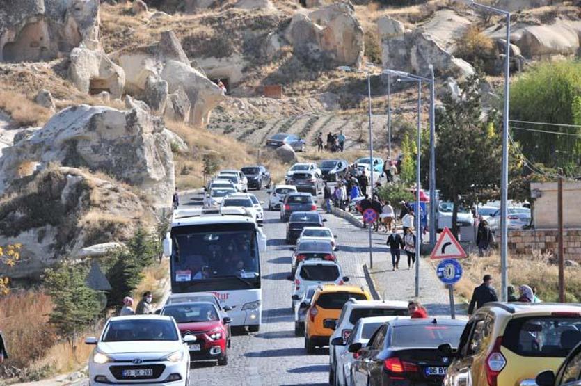 Kapadokyada bayram yoğunluğu; doluluk yüzde 100