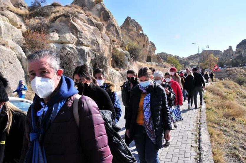 Kapadokyada bayram yoğunluğu; doluluk yüzde 100