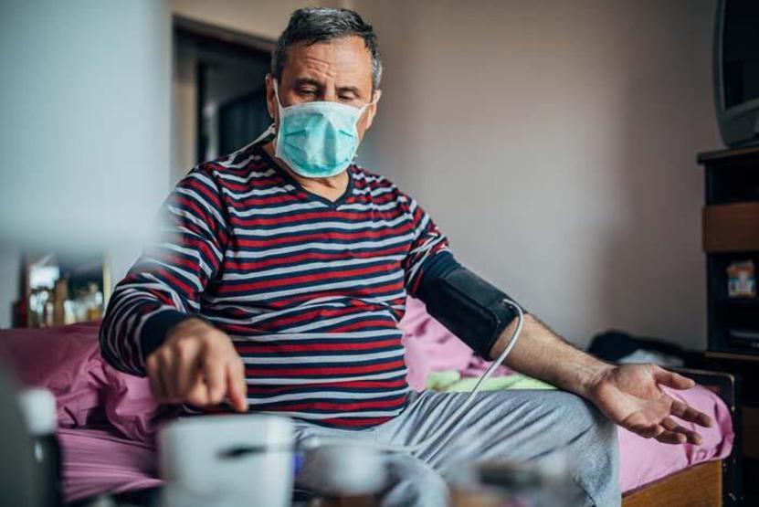 Kalp krizi riskini 8 kat artırıyor Yüksek tansiyona dikkat Tansiyon değerleri kaç olmalı Prof. Dr. Osman Müftüoğlu yazdı...