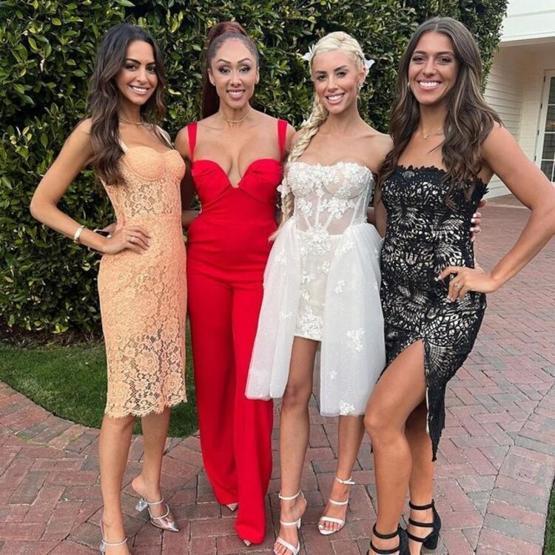 Tarek El Moussa ile Heather Rae Young geçen hafta evlendi: Karı-koca olarak ilk ayna selfiemiz
