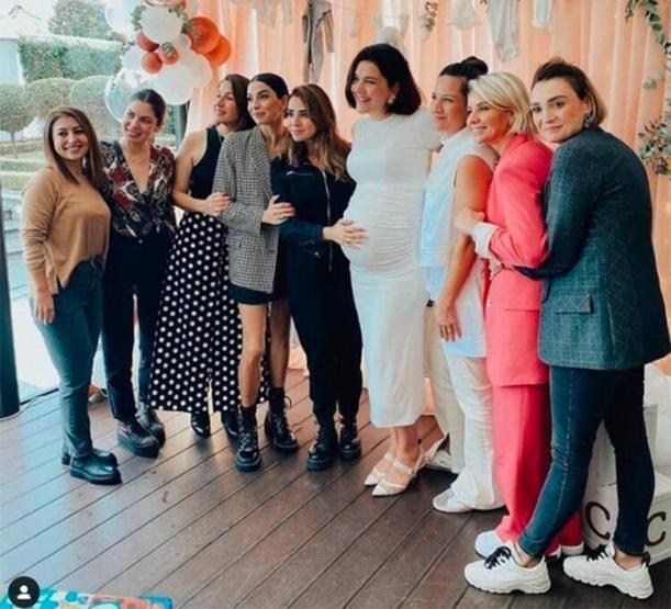 Bergüzar Korel üçüncü kez anne oldu