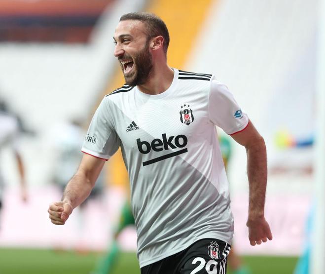 Son dakika... Cenk Tosun yeniden Kartal oluyor