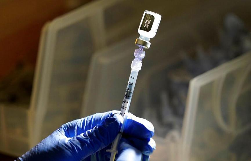 Türeci ve Şahin haklı çıktı: İngiltereden yeni aşı planı