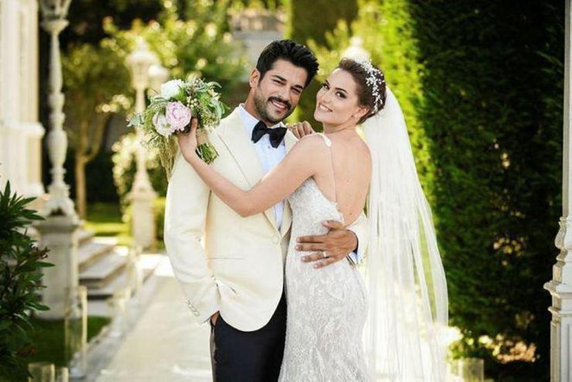 Fahriye Evcen ve Burak Özçivit ayrılıyor mu