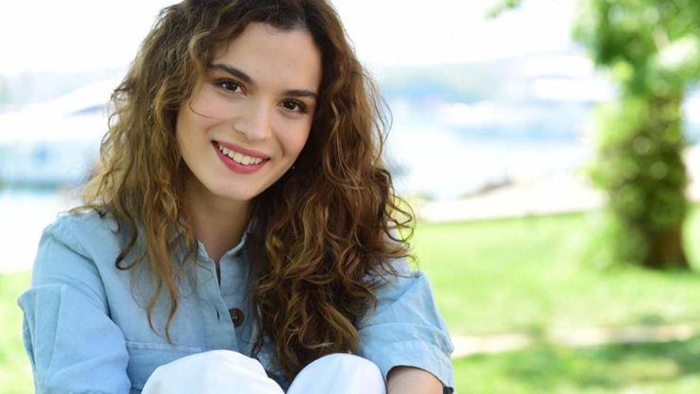 Aslı Bekiroğlu yapımcıların kendisinden kilo vermesini istediğini belirtti