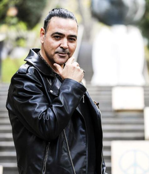 Ozan Orhon: Amerika’da yapamadım, kebapçıda şarkı söylüyordum