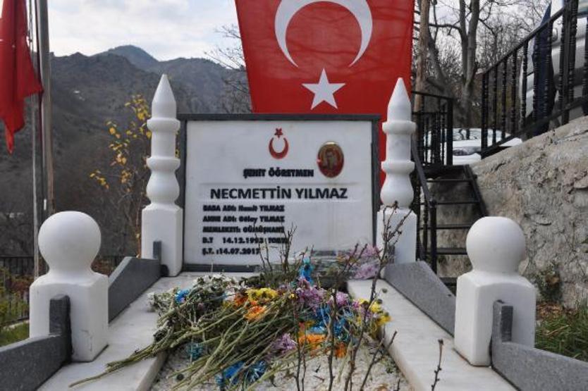 Şehit Necmettin öğretmenin babası: Oğlum 24 Kasımı 1 kere kutladı