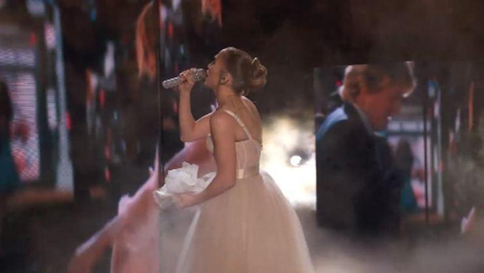 Jennifer Lopez, Hadiseyi taklit etti