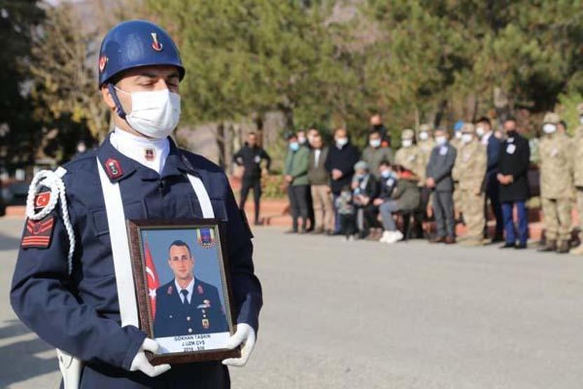 Kalp krizi sonucu şehit olan uzman çavuş için Tuncelide tören