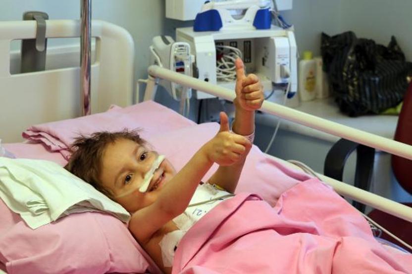 3 aydır kalp cihazına bağlı olan Ali Hamza, nakil bekliyor