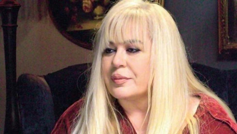 Zerrin Özer’i yıkan ölüm Sosyal medyadan duyurdu