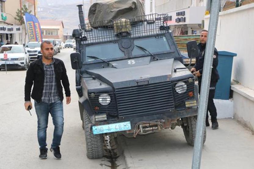 İhbara giden polislere pastalı sürpriz