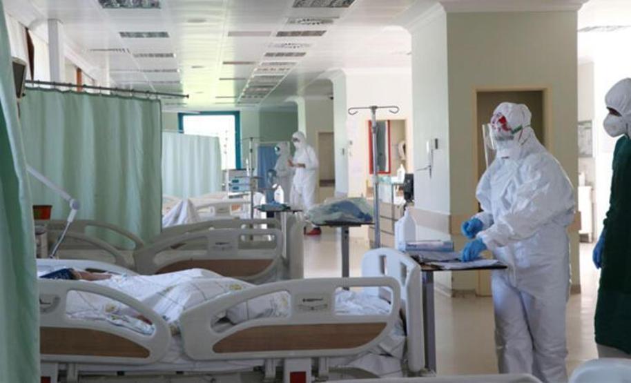 Koronada yeni varyant endişe yarattı: Nu paniği