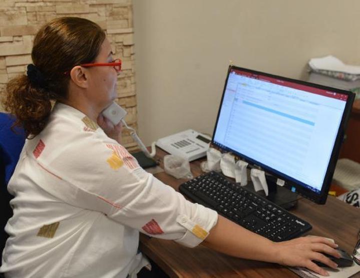Toplu taşıma araçlarında unutulan eşyalar arasında takma diş bile var