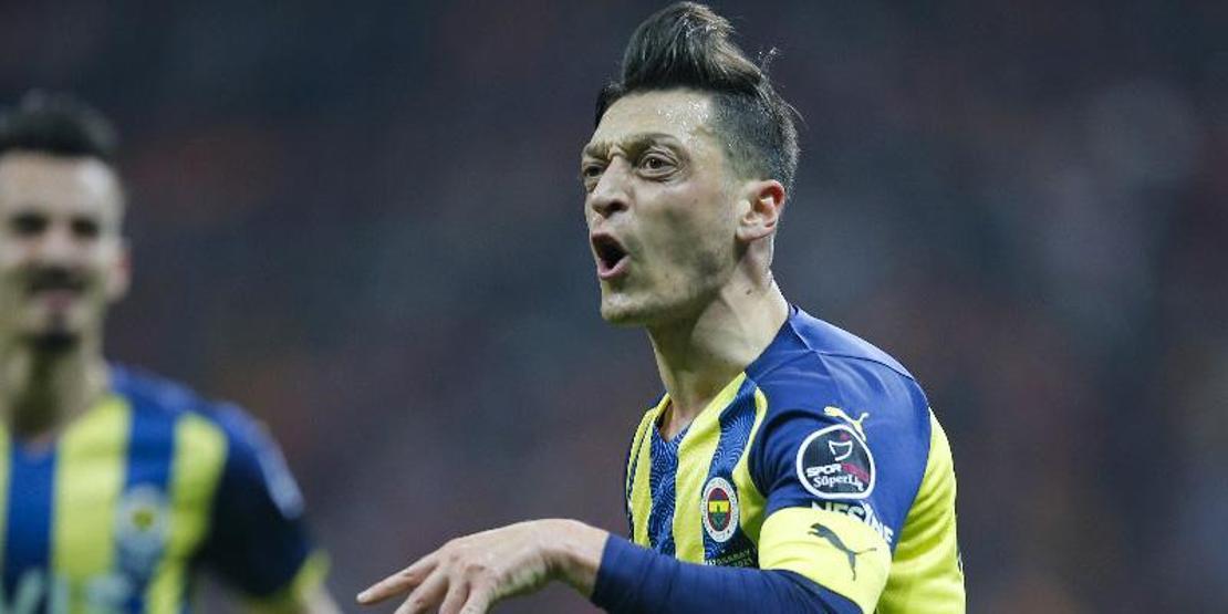Flaş iddia Rangnick, Mesut Özil yüzünden imza atmadı
