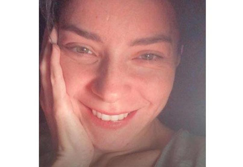 Merve Boluğur makyajsız fotoğrafını paylaştı