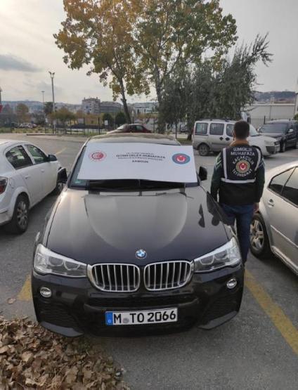 Yurt dışından getirilip, usulsüz kullanılan lüks araçlara el koyuldu