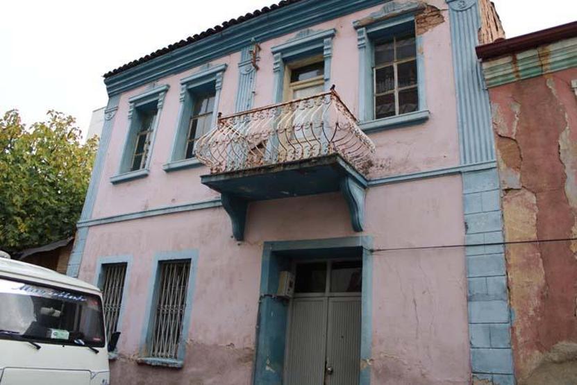 Aydının tarihi evleri zamana meydan okuyor