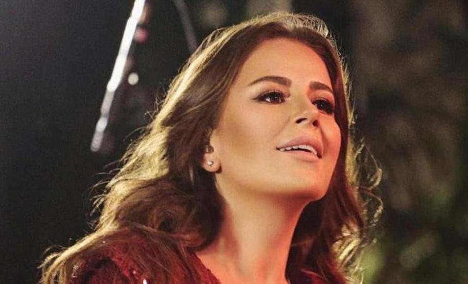 Merve Özbey 2022 sürprizlerini açıkladı