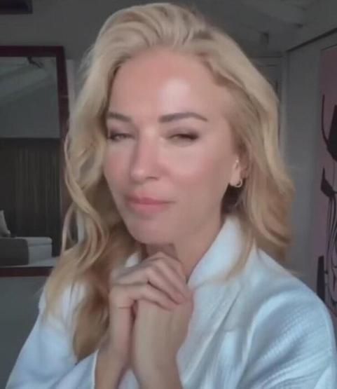 Burcu Esmersoyun 15 yaş küçük sevgilisinin kimliği ortaya çıktı