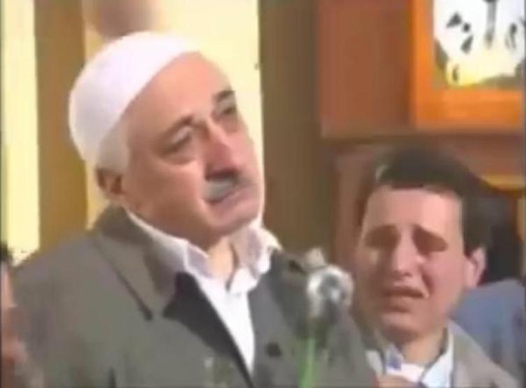 FETÖnün yelpazecisi İzmirde gözaltına alındı