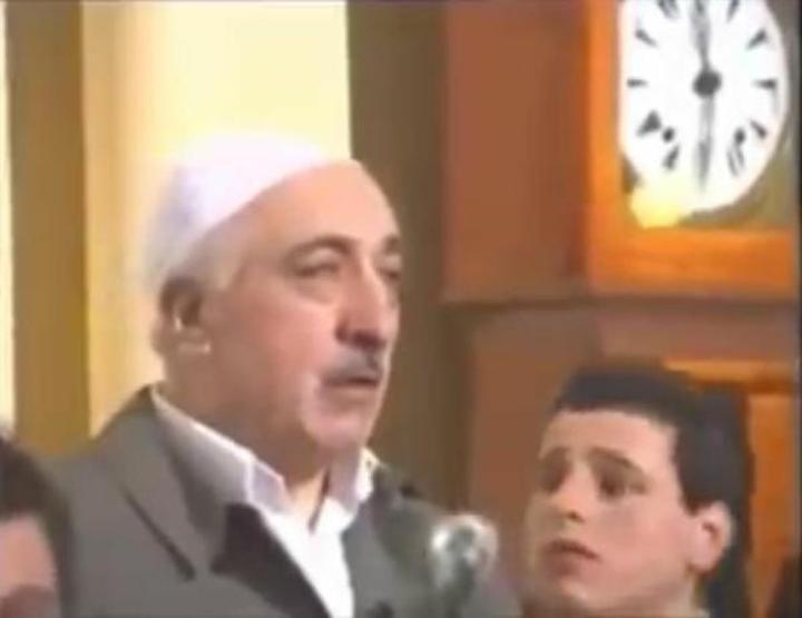 FETÖnün yelpazecisi İzmirde gözaltına alındı