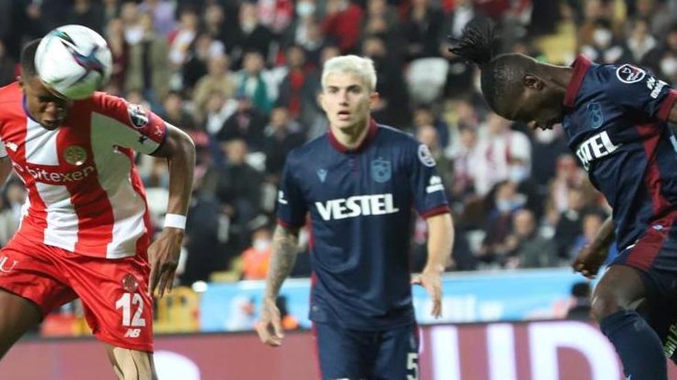 Son dakika... Berat Özdemire Napoli kancası