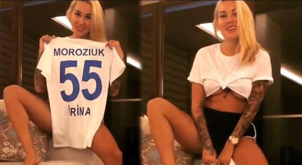 Ünlü model iç çamaşırıyla milli marş okudu