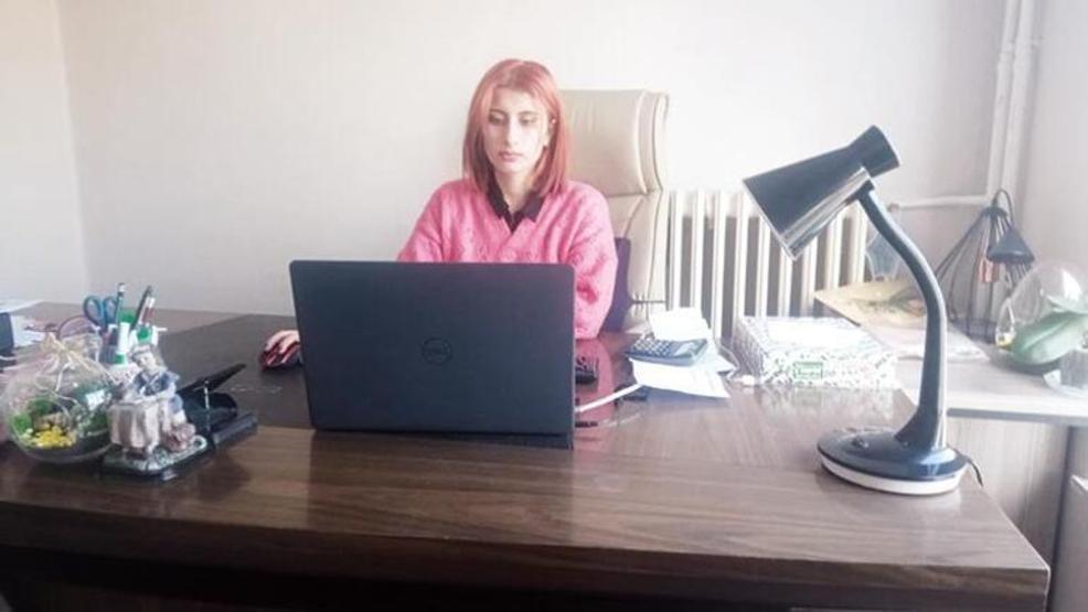 Dokuz çocuklu bir süper baba: İneklerini sattı, kardelenlerini güneşe çıkardı