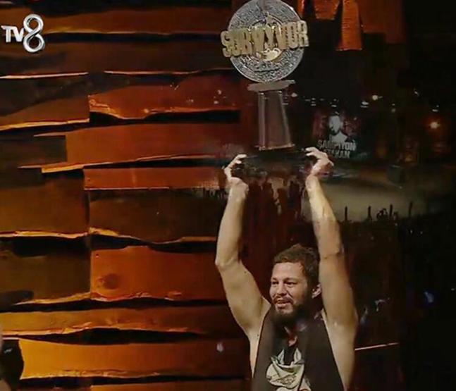 Survivor Atakan Arslan, Acun Ilıcalı ile yaptığı görüşmeyi ilk kez anlattı