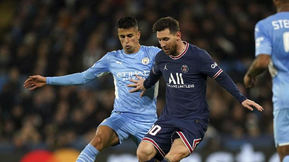 Joao Cancelo evine giren hırsızların saldırısına uğradı