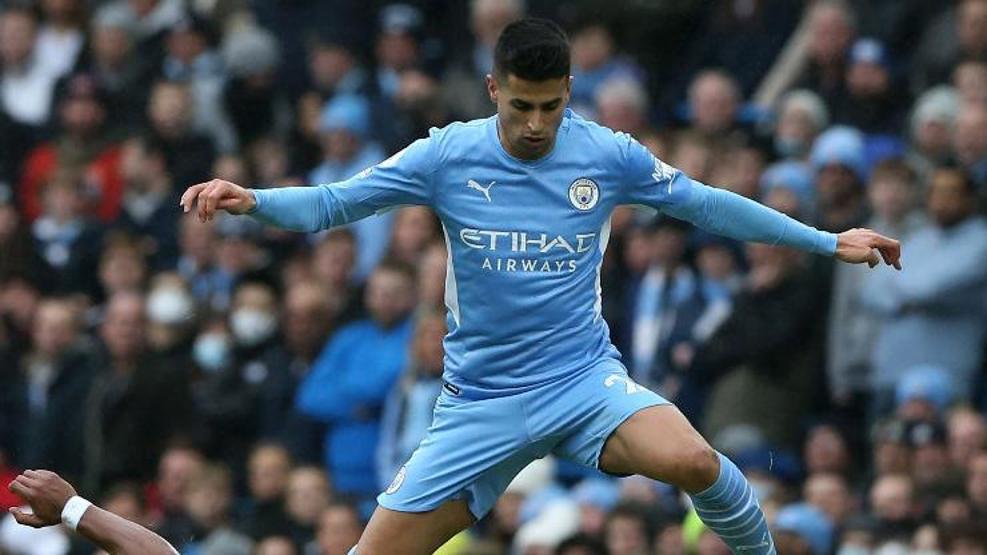 Joao Cancelo evine giren hırsızların saldırısına uğradı