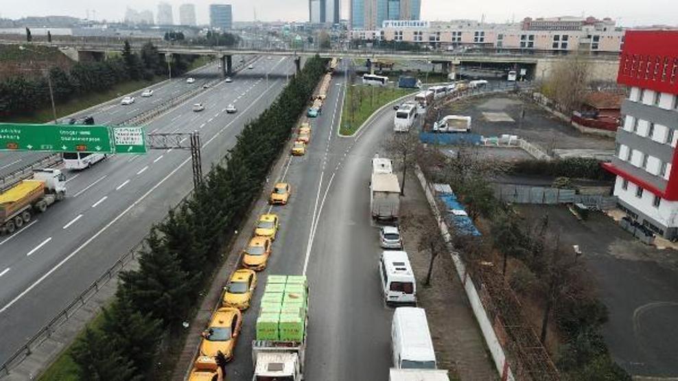 Taksimetre güncelleme kuyruğu uzadıkça uzadı