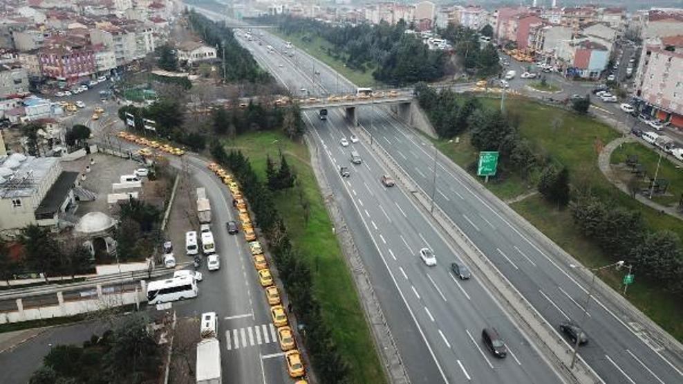 Taksimetre güncelleme kuyruğu uzadıkça uzadı