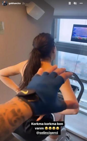 Selin Ciğerci ve Gökhan Çıra arabalarının fiyatıyla gündem oldu