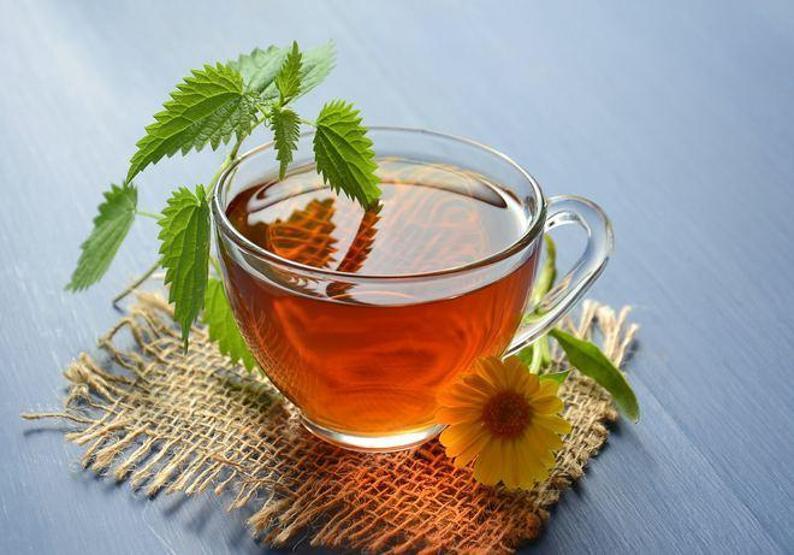 Çay demlerken yapılan bu hatalar sağlığa zarar veriyor