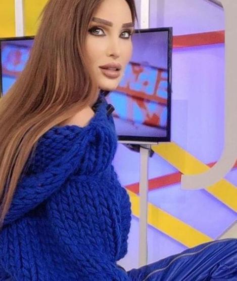 Seren Serengil kardeşlerini ilk kez paylaştı