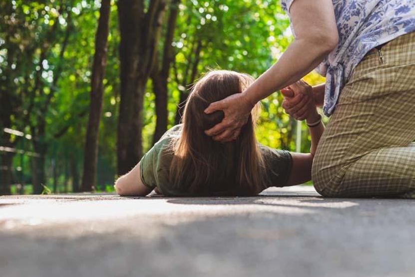 Epilepsi nedir Epilepsi nedenleri ve belirtileri