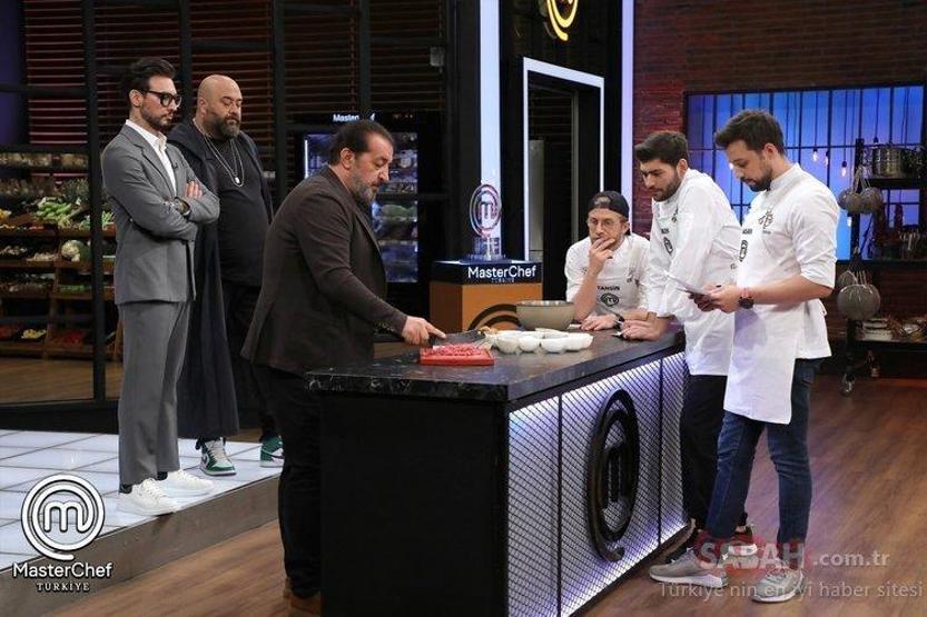 MasterChefte kim kazandı 13 Ocak 2002 MasterChef finalin ilk turunu kim kazandı