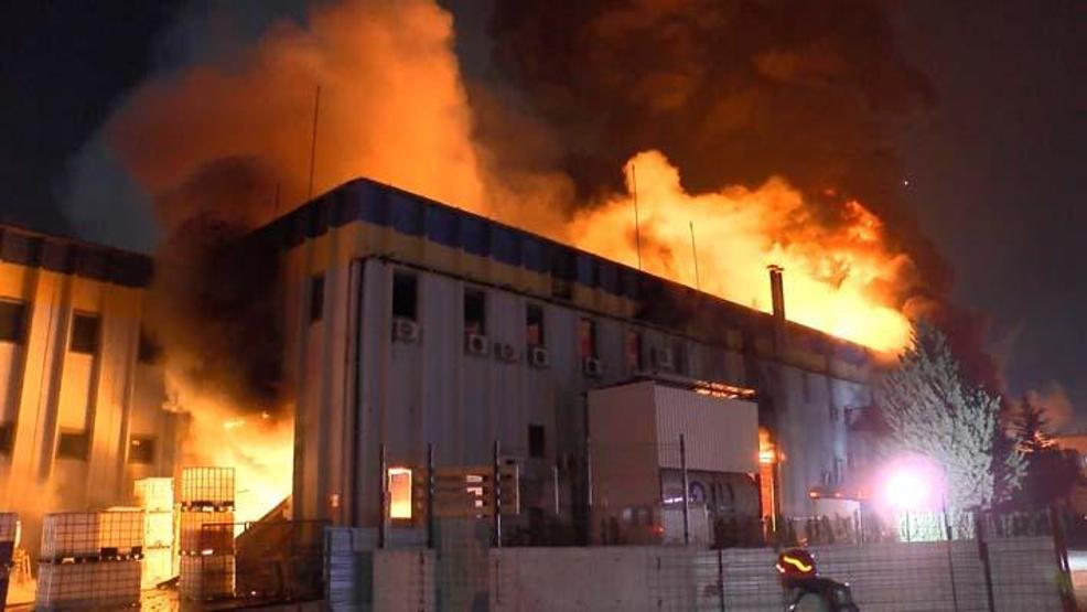 Bursada fabrika yangını