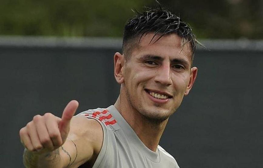 Son dakika... Fenerbahçeden iki bomba birden