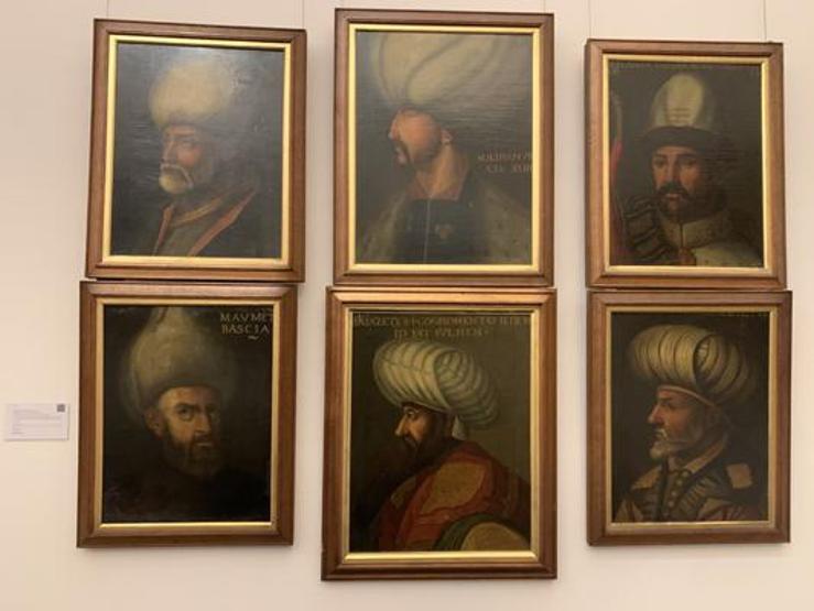Son dakika haberi: İskoçyada bir çatı katında bulunmuştu Osmanlı padişahlarının portreleri satıldı
